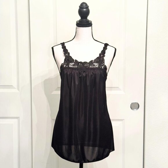 Sparkle Tops - Black Camisole Tank Top with Embroidered Neckline by Sparkle, Size Small